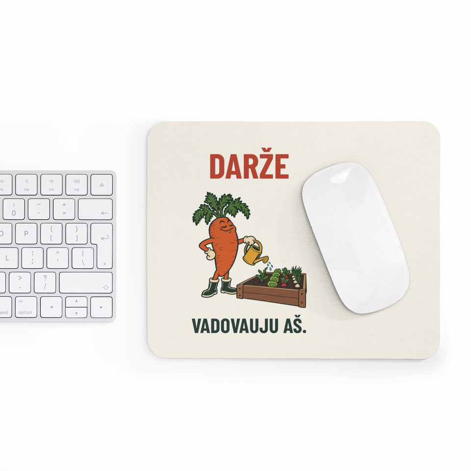 Pelės kilimėlis „Darže vadovauju aš“ ant stalo