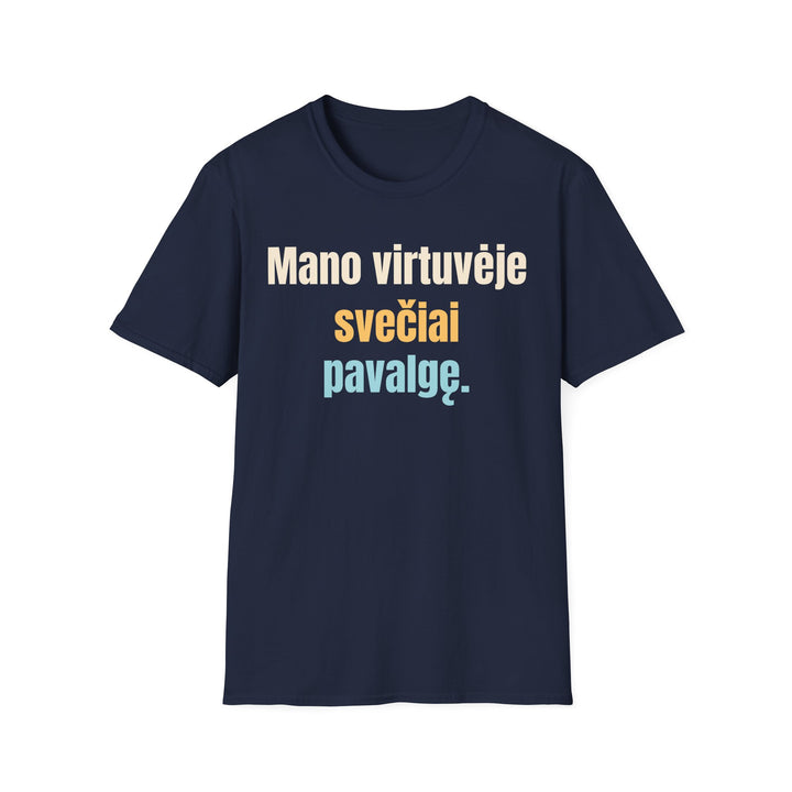 Mano virtuvėje svečiai pavalgę.