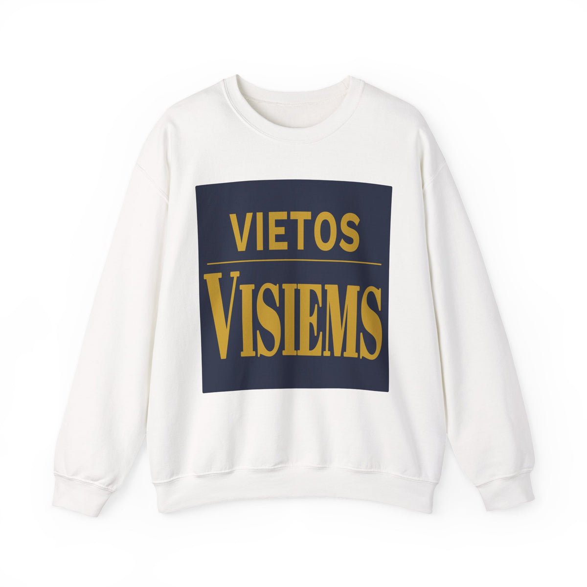 Stalas mažas. Vietos visiems.