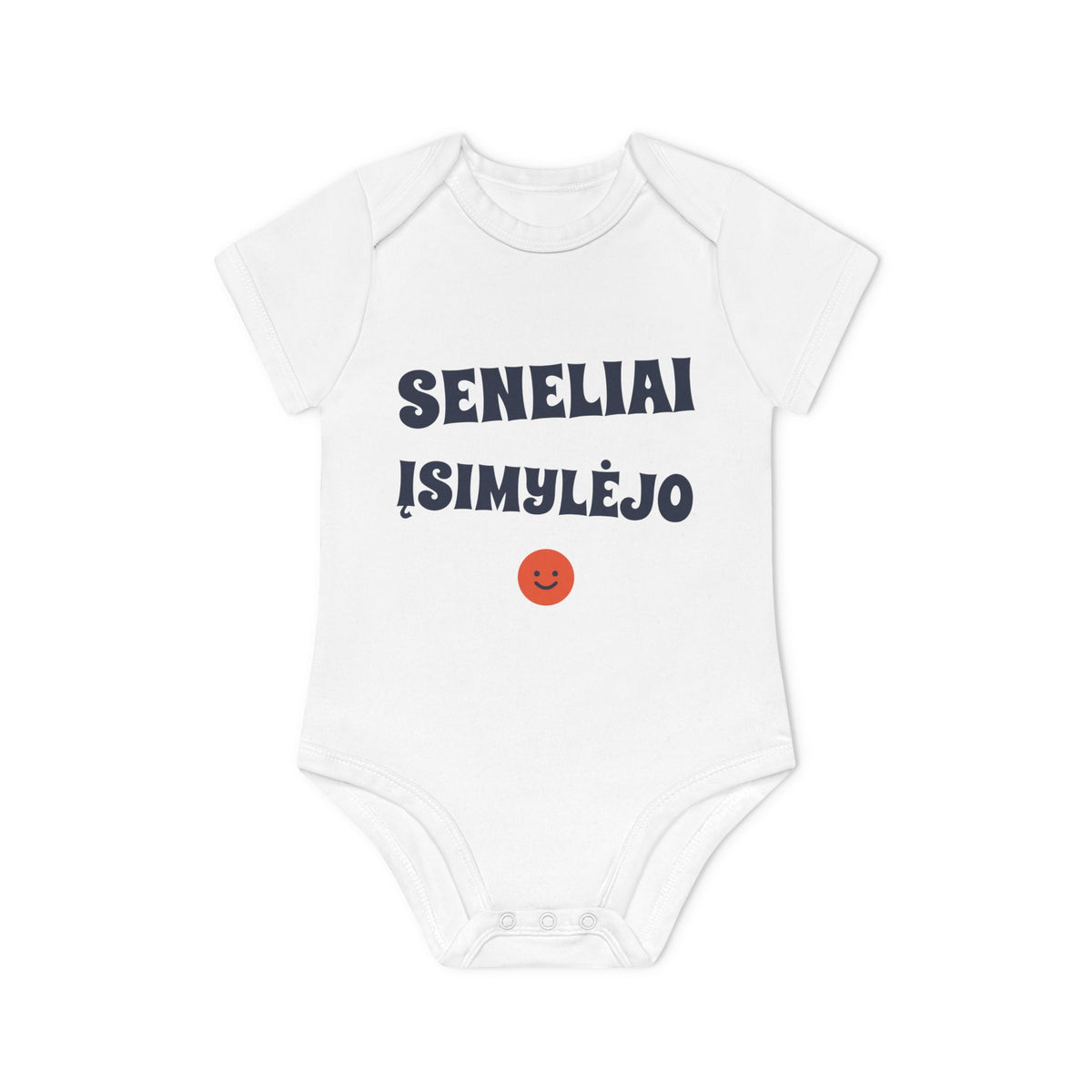 Seneliai jau įsimylėjo