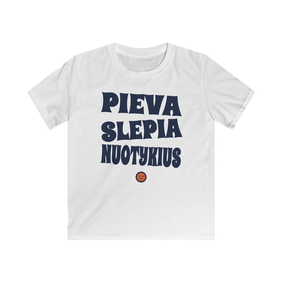 Pieva slepia nuotykius.
