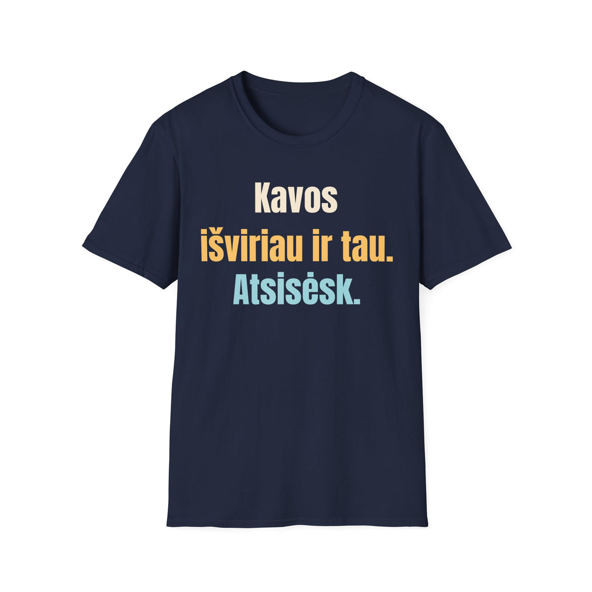 Kavos išviriau ir tau. Atsisėsk.