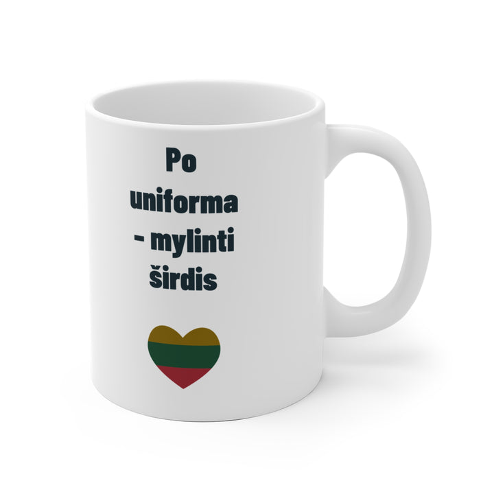 Po uniforma – mylinti širdis