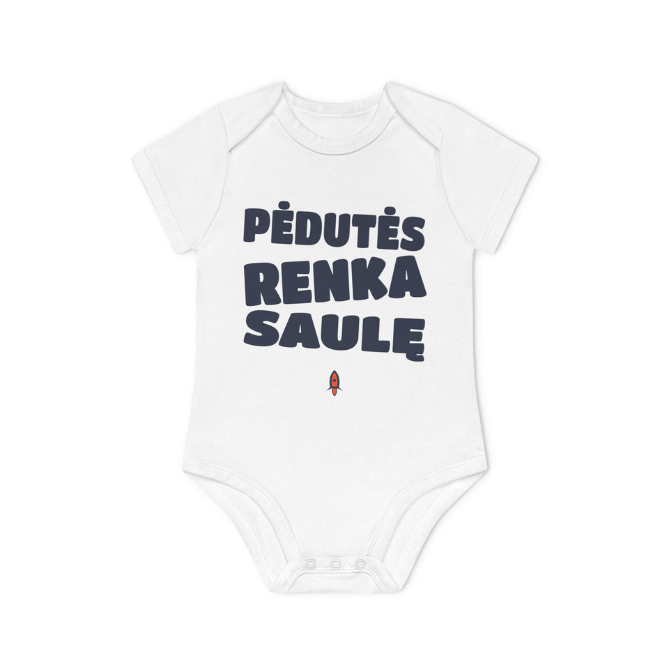 Pėdutės renka saulę.