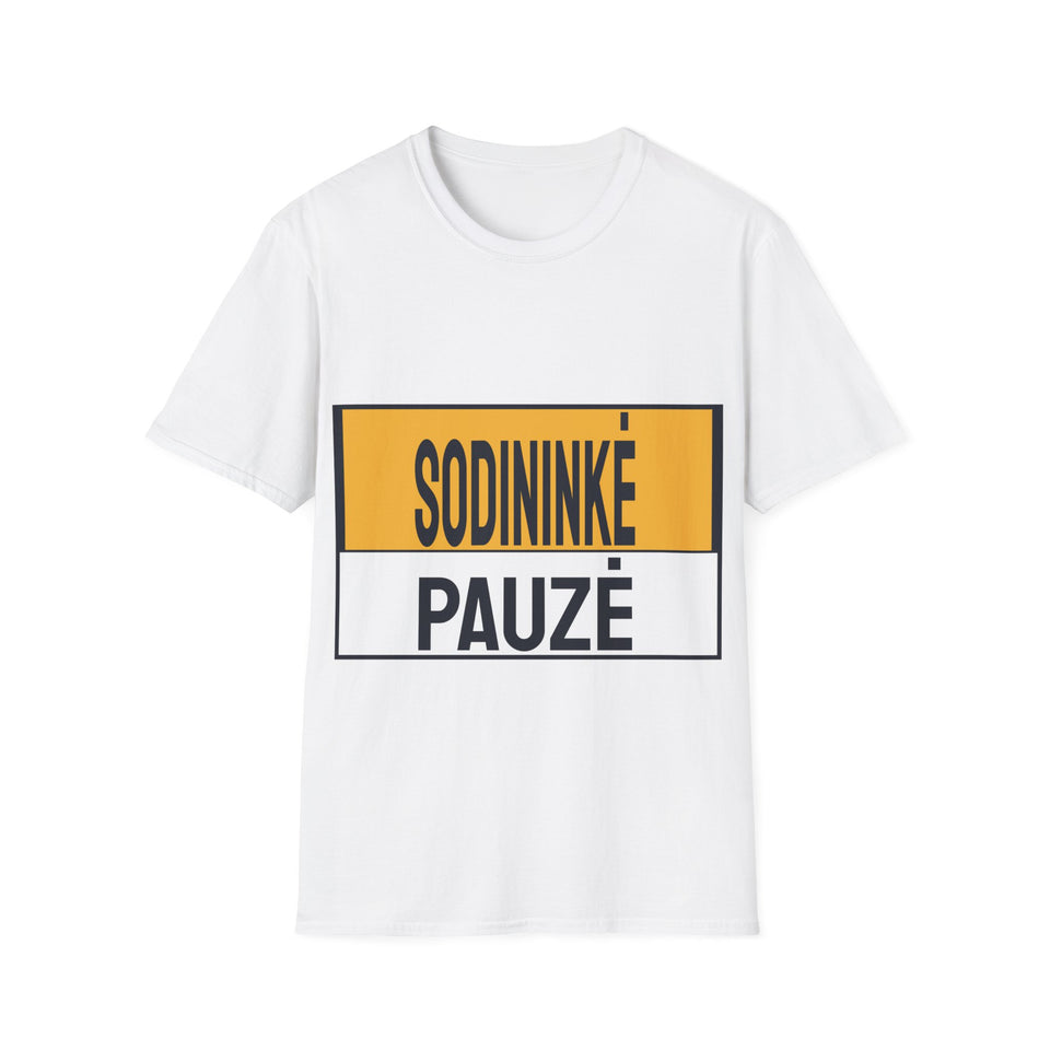 Sodininkė. Pauzė prie daigų.