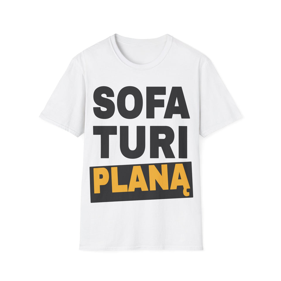 Sofa turi planą.