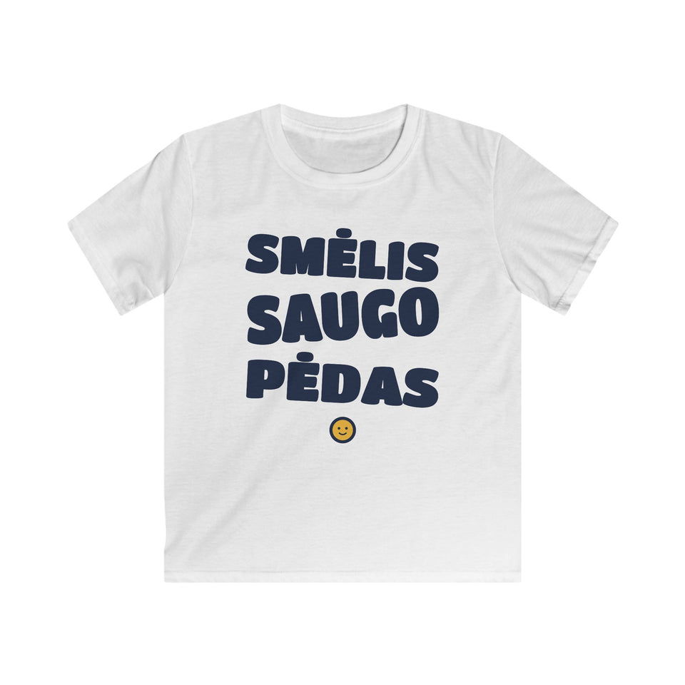Smėlis saugo pėdas.