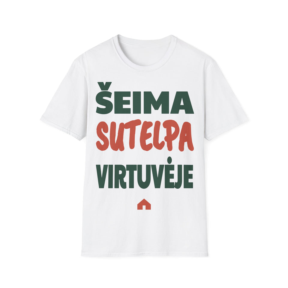 Šeima sutelpa virtuvėje.