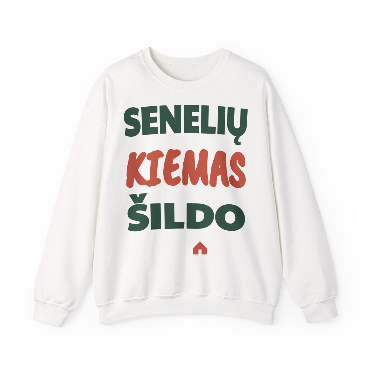 Senelių kiemas šildo.