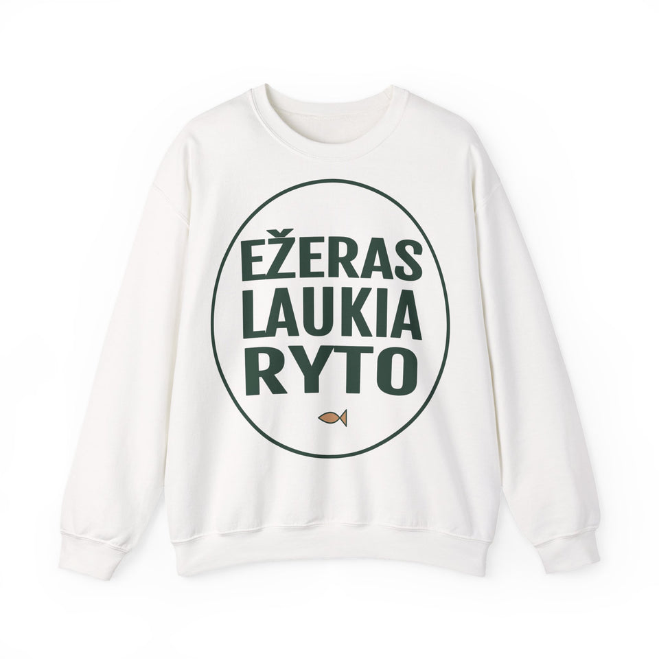Ežeras laukia ryto.