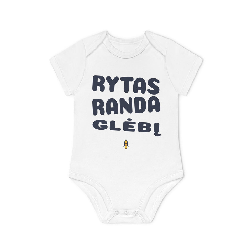 Rytas randa glėbį.