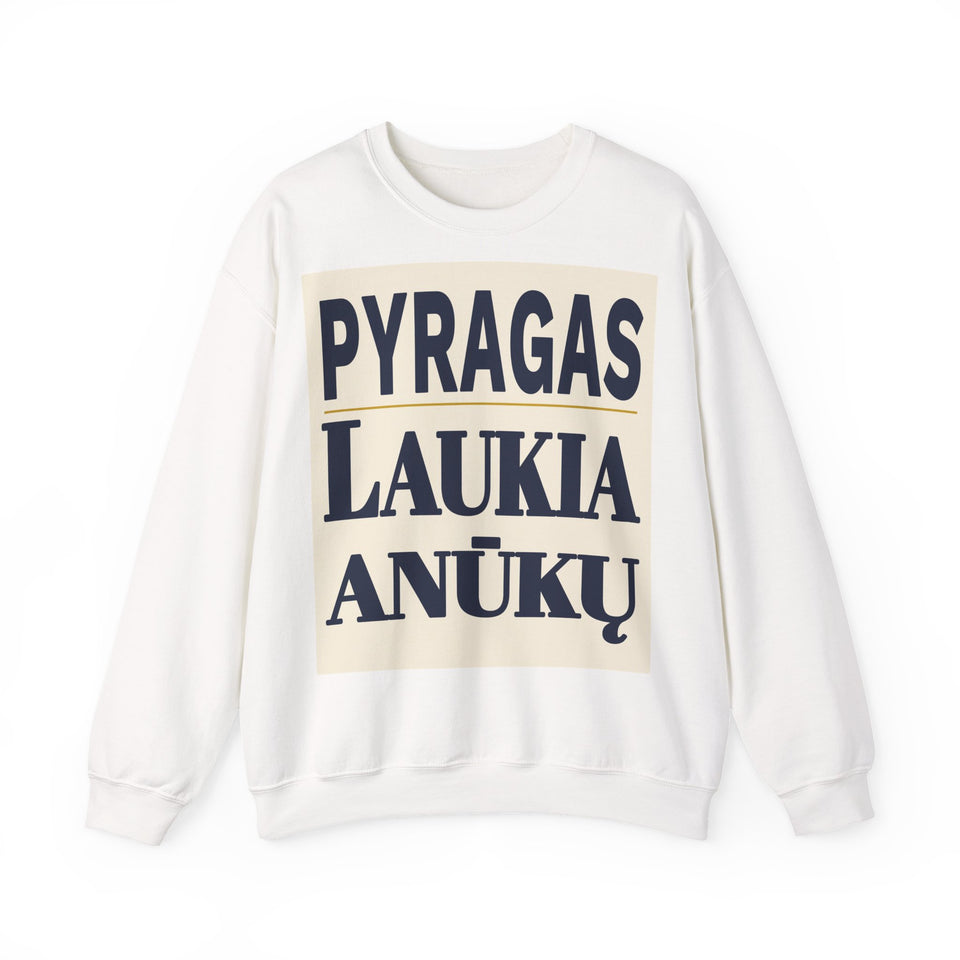 Pyragas laukia anūkų.