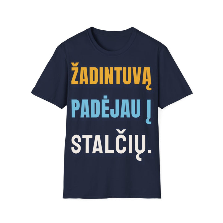 Žadintuvą padėjau į stalčių.