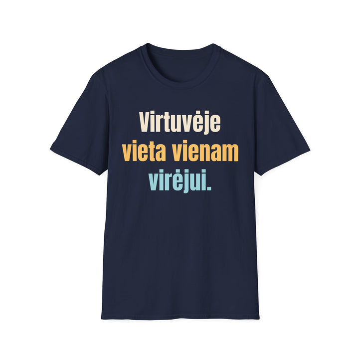 Virtuvėje vieta vienam virėjui.