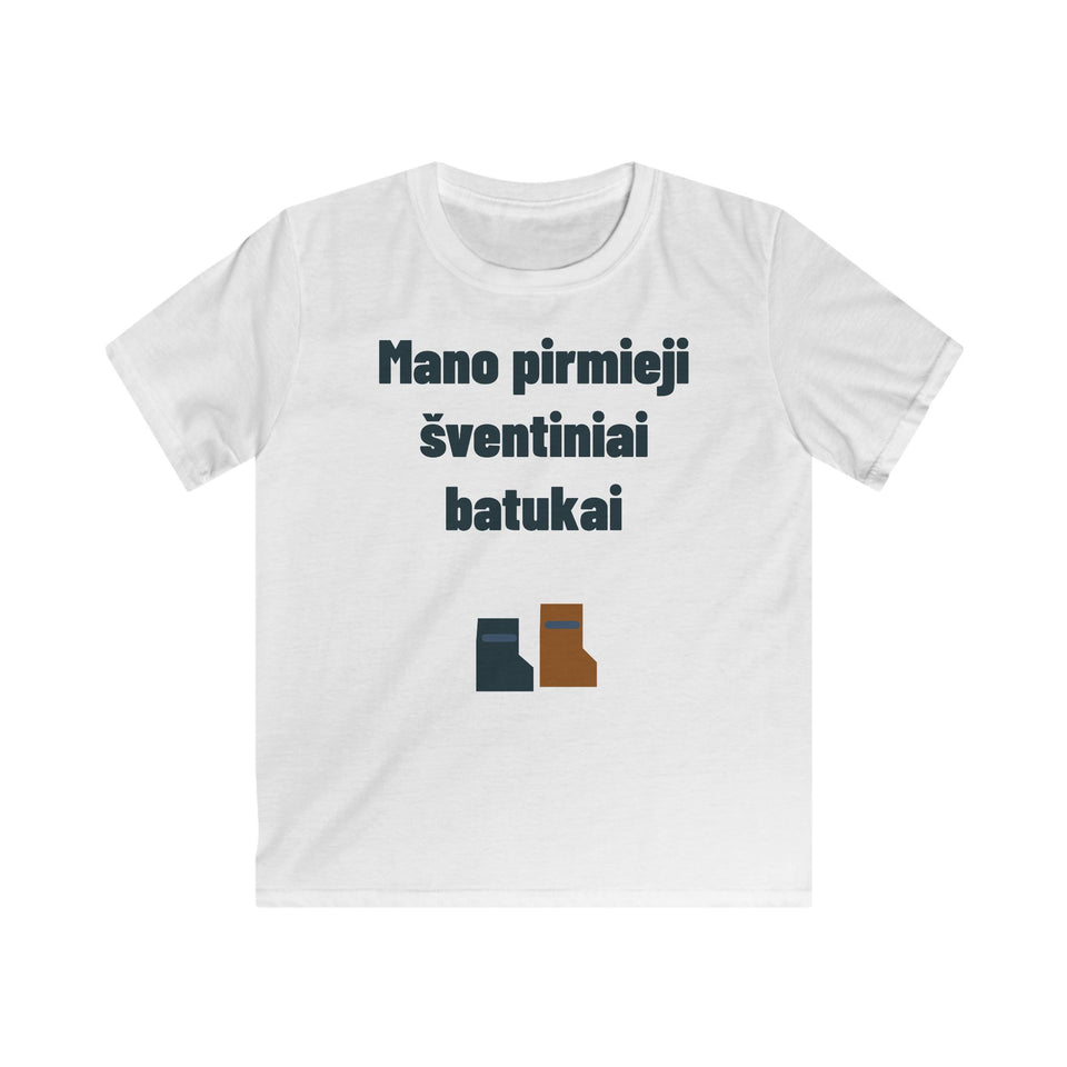 Mano pirmieji šventiniai batukai