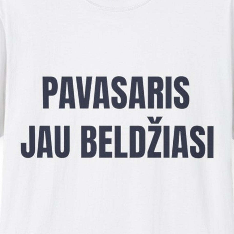 Pavasaris jau beldžiasi — Marškinėliai, spaudos vaizdas
