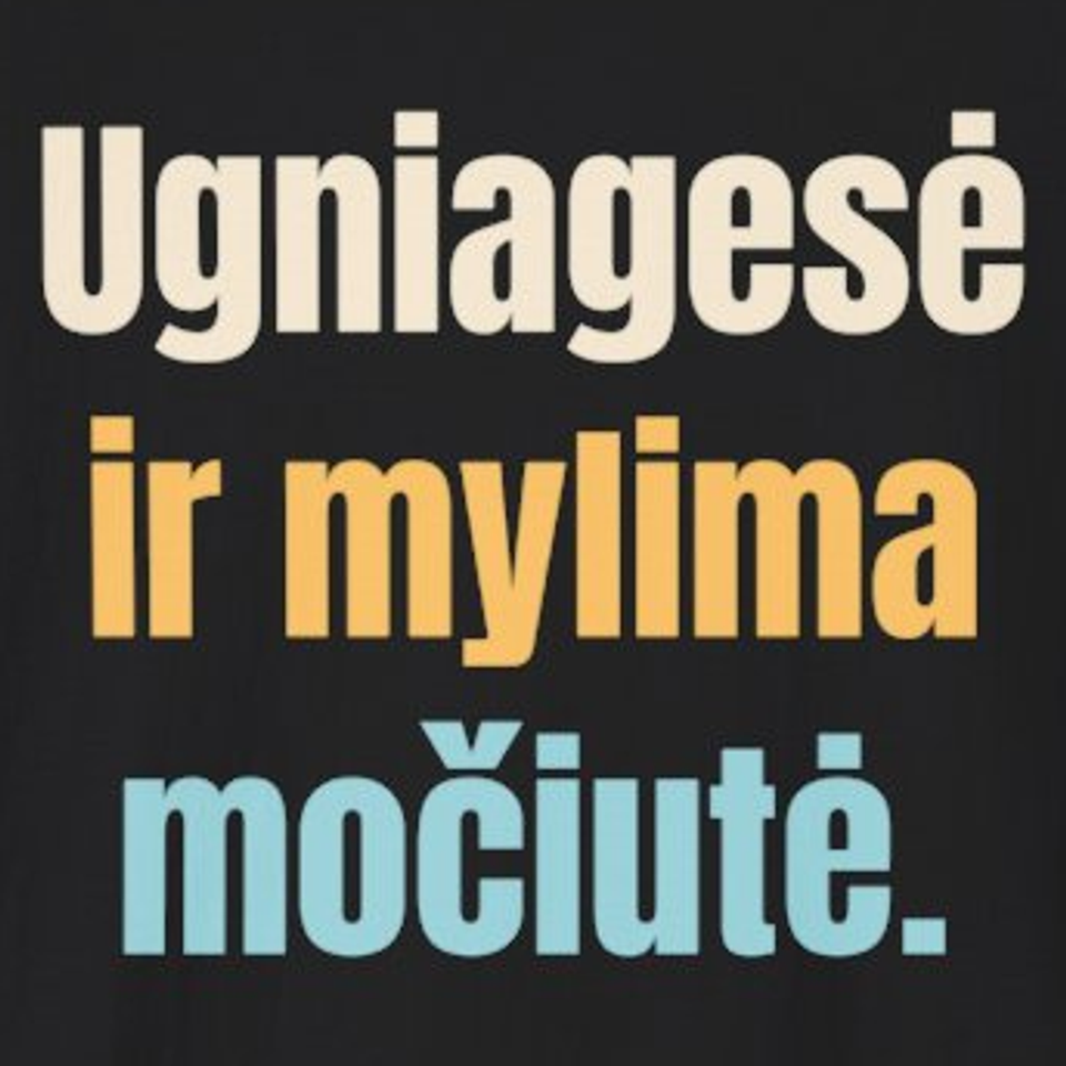 Ugniagesė ir mylima močiutė. – marškinėliai, spaudos vaizdas