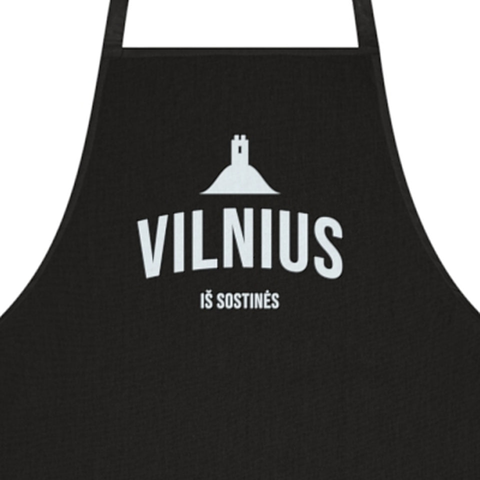 Prijuostė „Vilnius“ – juoda, spaudos stambus planas
