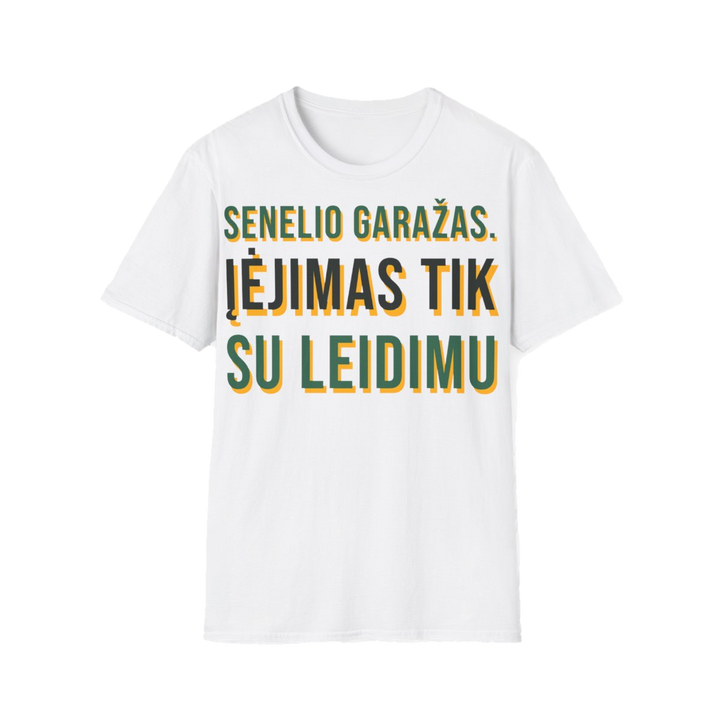 Senelio garažas. Įėjimas tik su leidimu