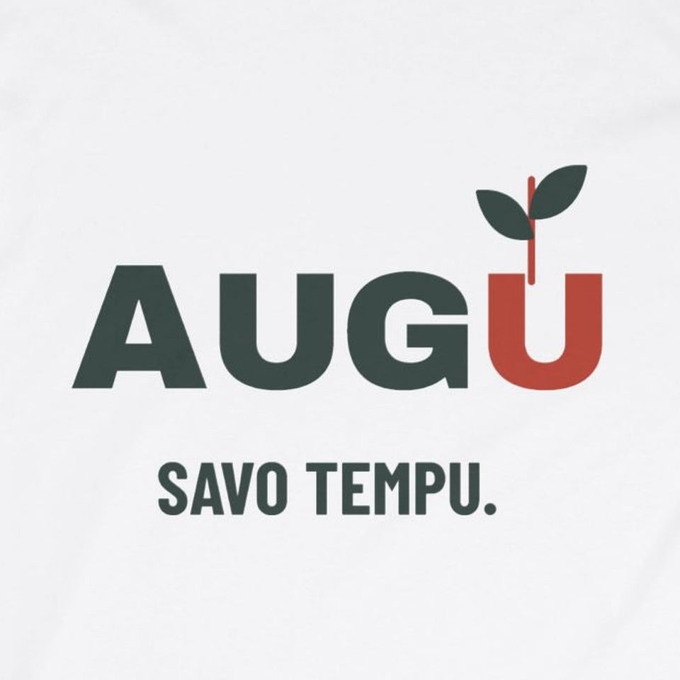 Ilgarankoviai marškinėliai „Augu savo tempu“ – užrašas iš arti