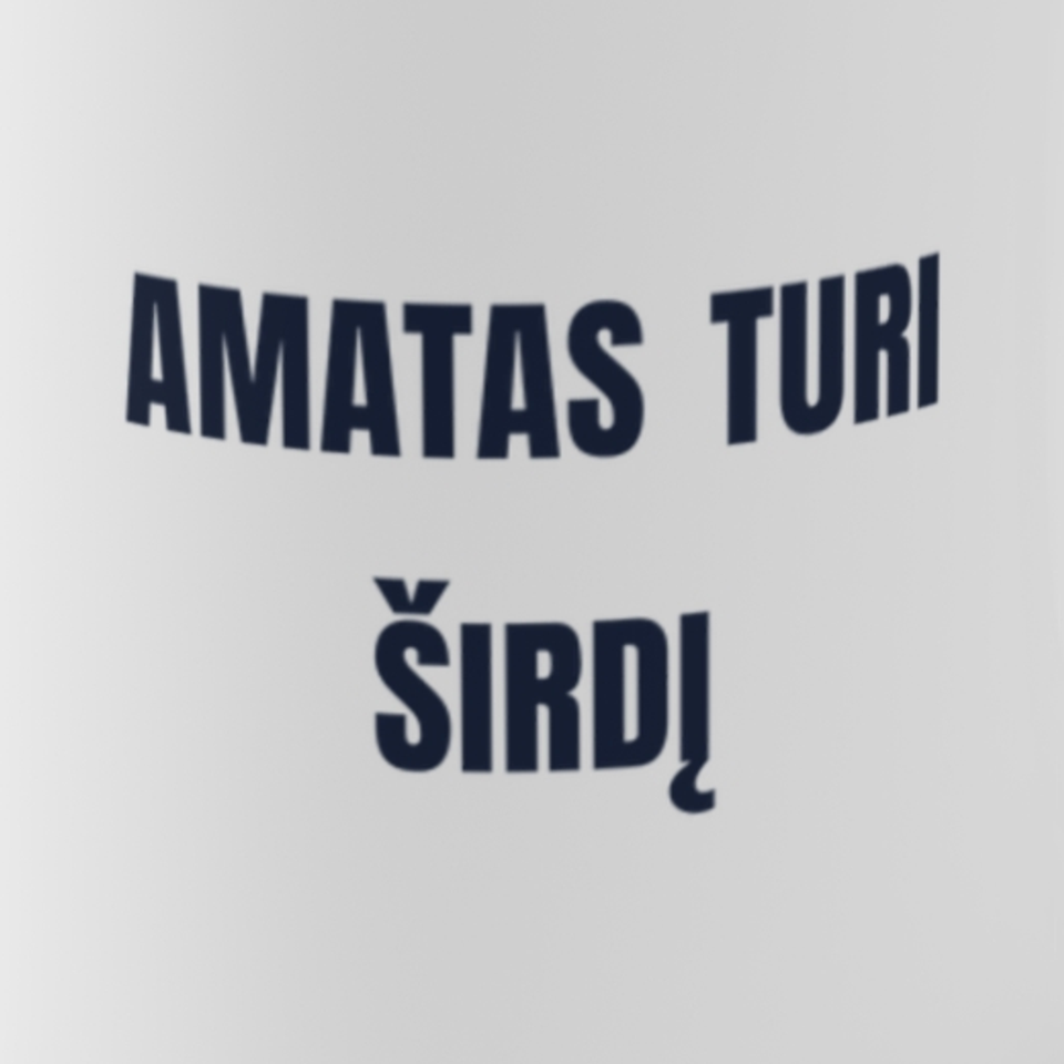 Amatas turi širdį · Puodelis · spaudos vaizdas iš arti