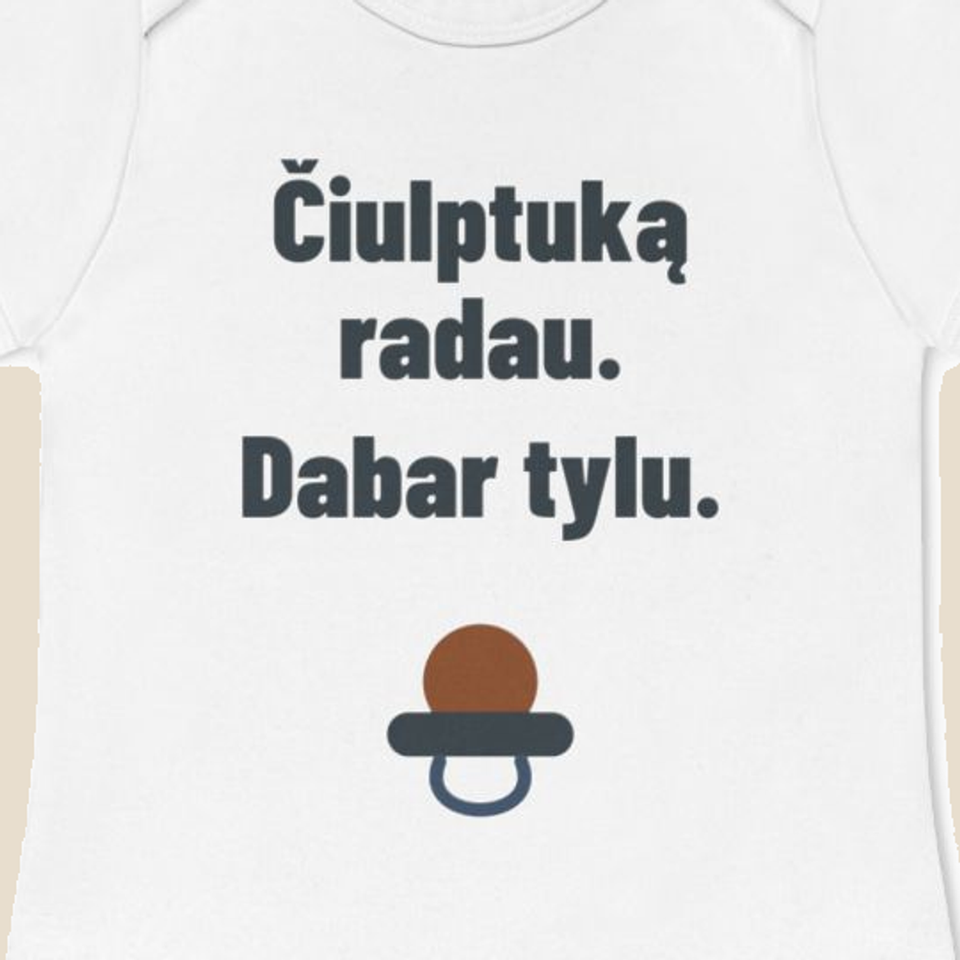 Čiulptuką radau. Dabar tylu. — Smėlinukas, artimas spaudos vaizdas