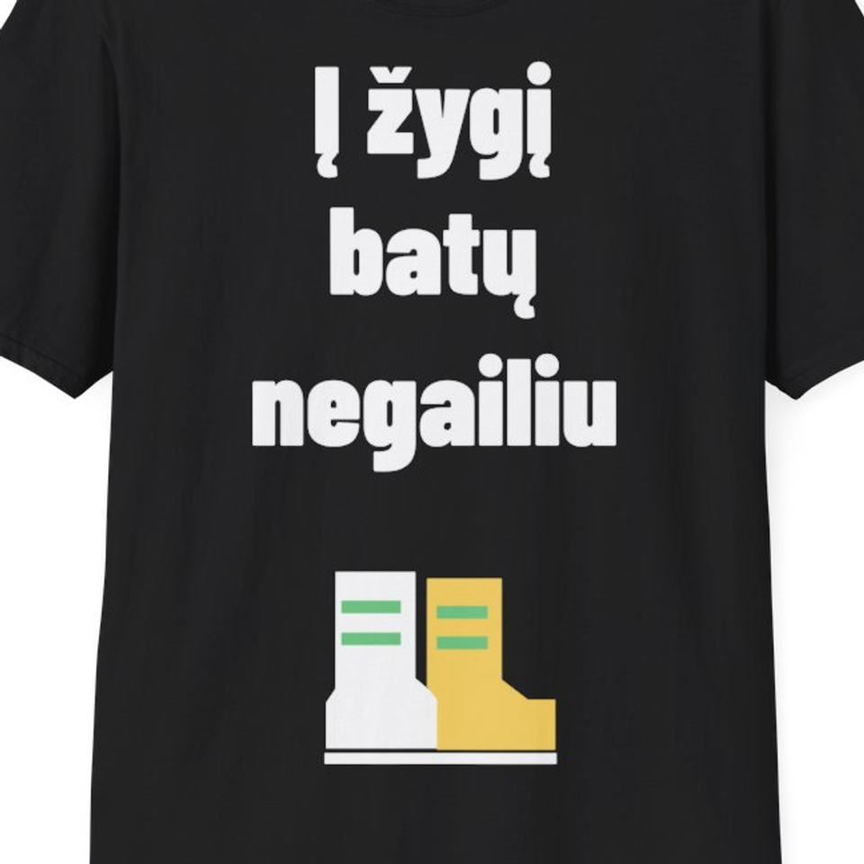 Į žygį batų negailiu — Marškinėliai, artimas spaudos vaizdas