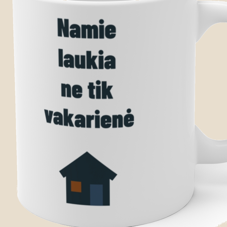 Namie laukia ne tik vakarienė — Puodelis, artimas spaudos vaizdas