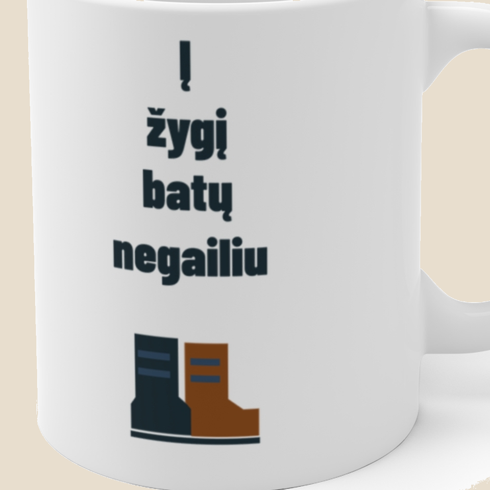Į žygį batų negailiu — Puodelis, artimas spaudos vaizdas