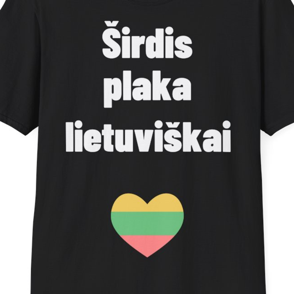 Širdis plaka lietuviškai — Marškinėliai, artimas spaudos vaizdas