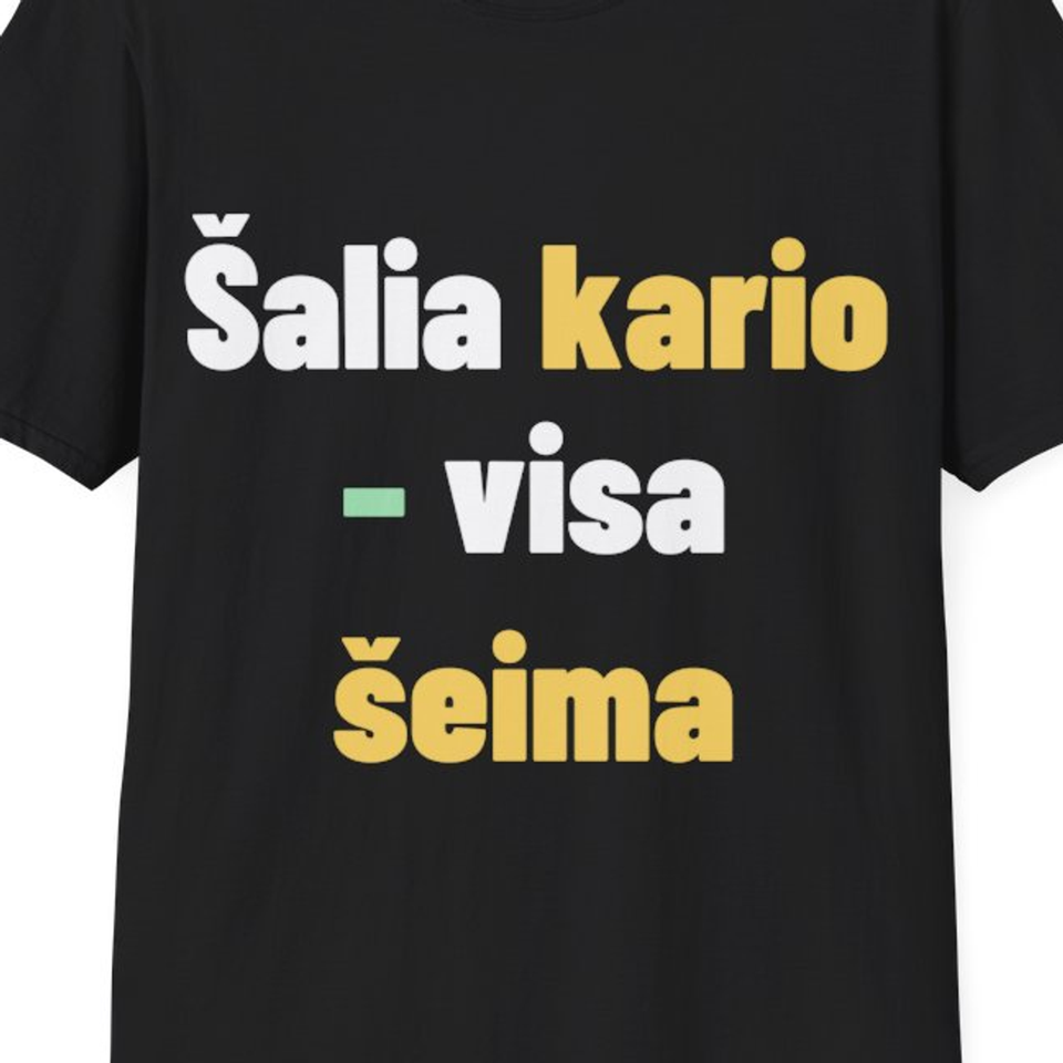 Šalia kario – visa šeima — Marškinėliai, artimas spaudos vaizdas