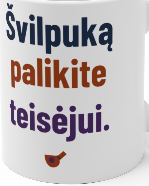 Švilpuką palikite teisėjui. – Puodelis, artimas spaudos vaizdas