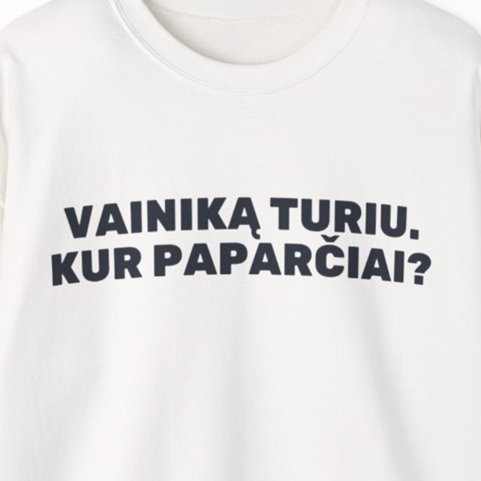 Vainiką turiu. Kur paparčiai? · Džemperis