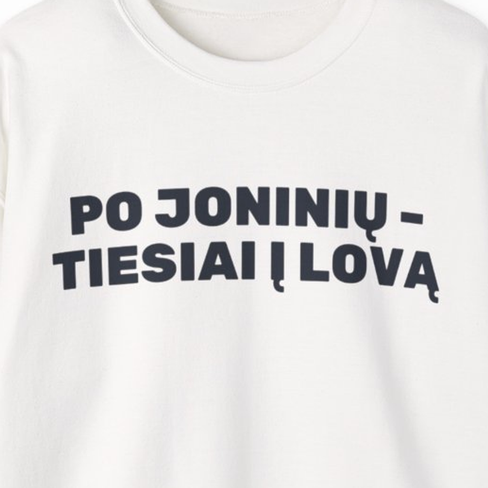 Po Joninių – tiesiai į lovą · Džemperis