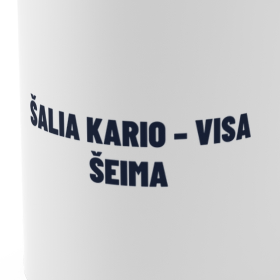 Šalia kario – visa šeima · Puodelis