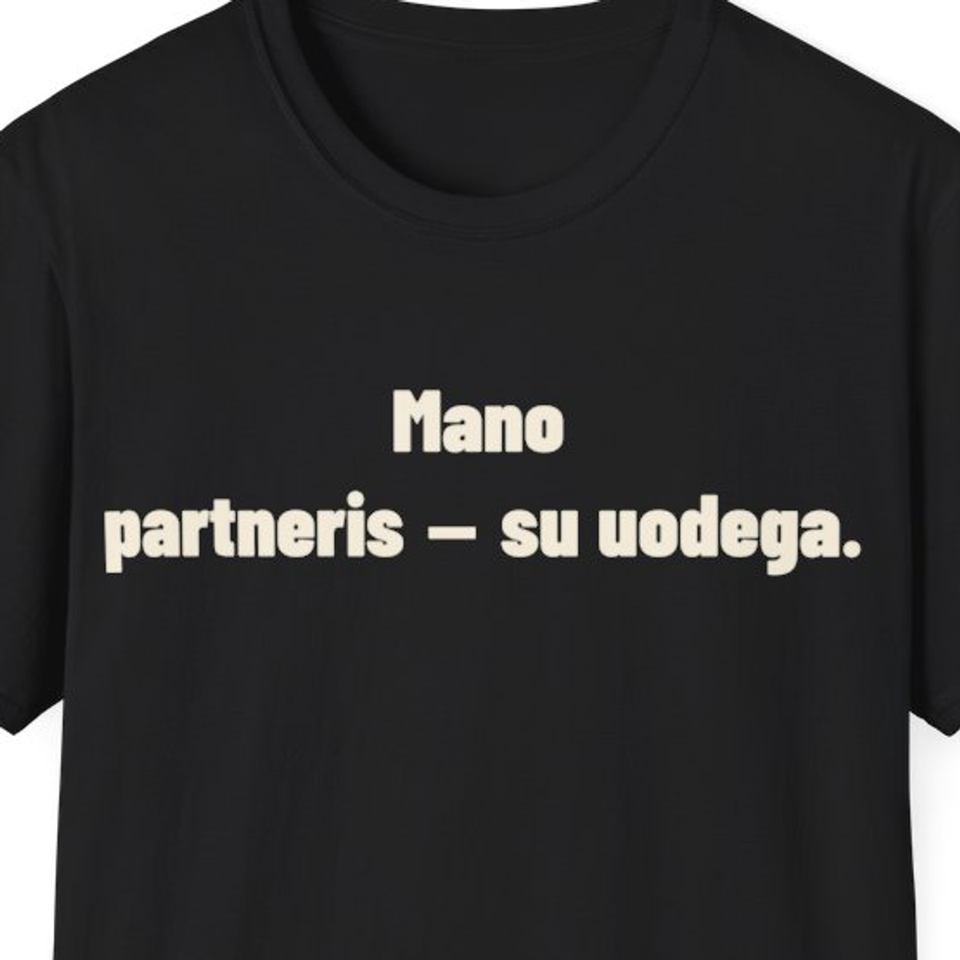 Mano partneris – su uodega. · Marškinėliai