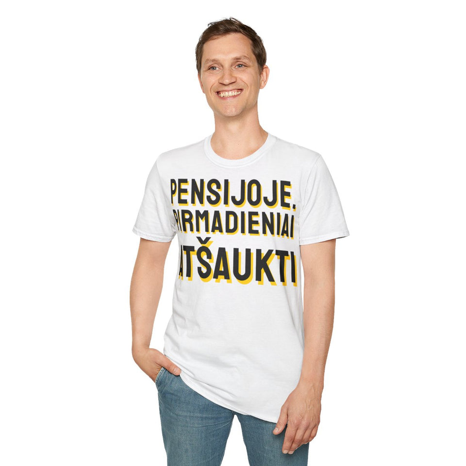 Pensijoje. Pirmadieniai atšaukti – marškinėliai ant modelio